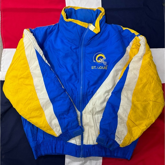 Pro Player Other - St. Louis rams coat